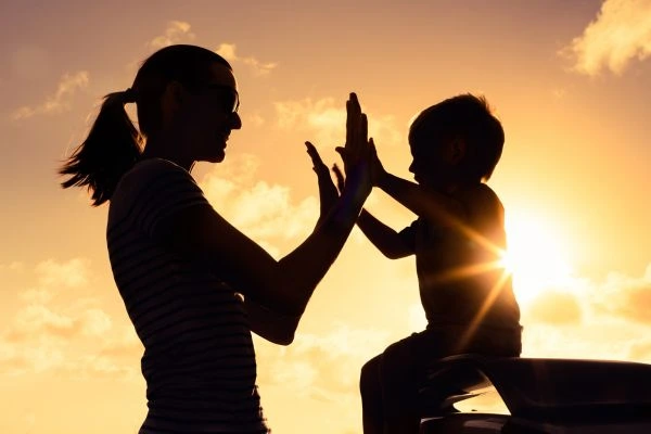 Image of happy mother and child after resolving child arrangements Wiltshire